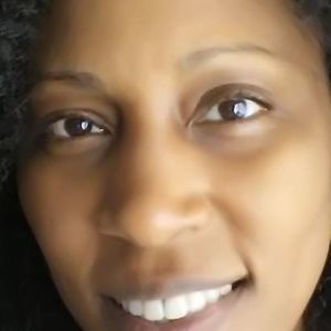 Meet your Posher, Monique